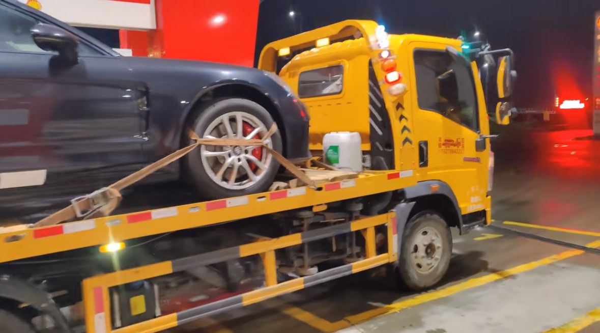 济南行车途中遇到突发状况该如何呼叫道路救援？